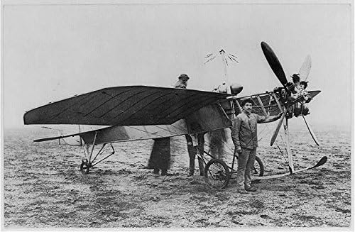 HistoricalFindings Fotó: A Taris monoplán Jacques de Lesseps,január 1910,Repülő Propeller